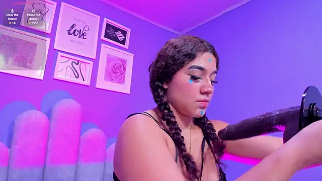 mia_cataleiya webcam