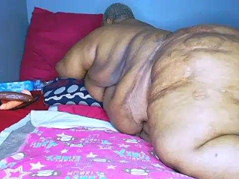 fatafricanqueen webcam