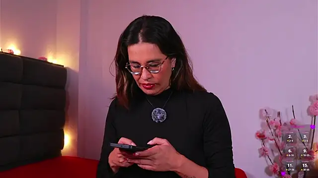 kathieandpovcock1 webcam