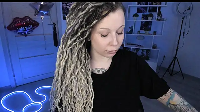 HoneySallyMoore webcam