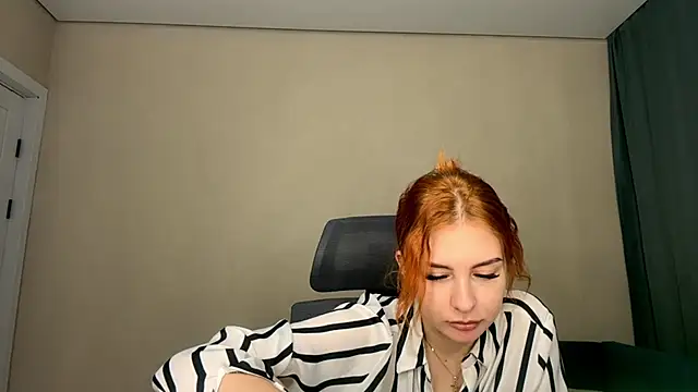 LuxuryRita webcam