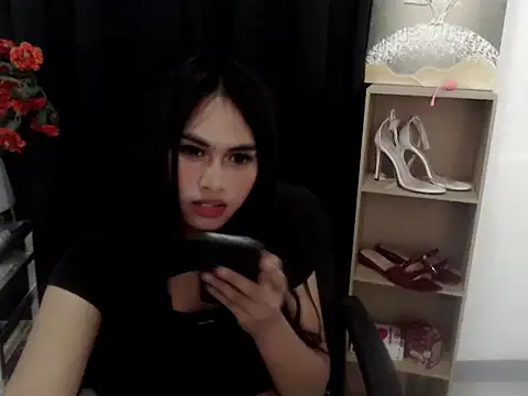 im_ur_hugecock webcam