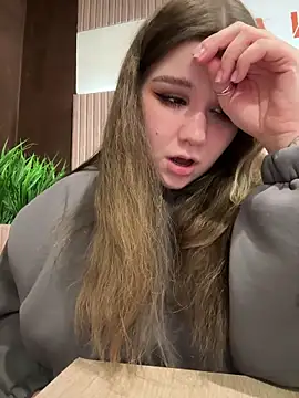 pumashyxd (F young) - BOOBS OUT AND SKIRT OFF IN TICKET SHOW