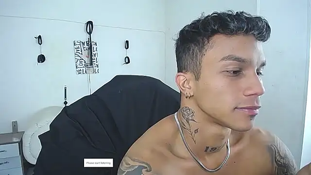 Leonard_Price webcam