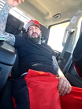 Beardedtattood webcam