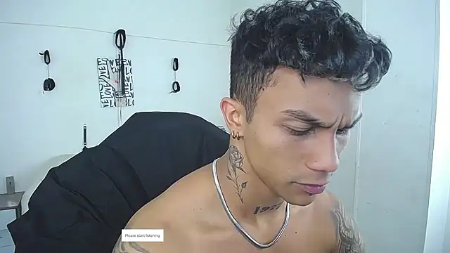 Leonard_Price webcam