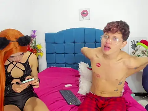 _GoldenGirls_ webcam