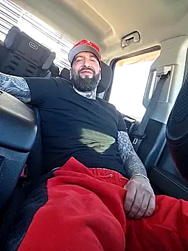 Beardedtattood webcam