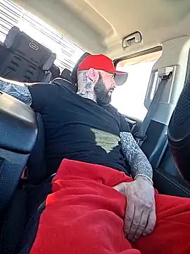 Beardedtattood webcam