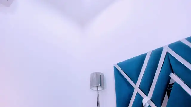 veronica_salas - Veronica_salas's free webcam - UK Sex Cams