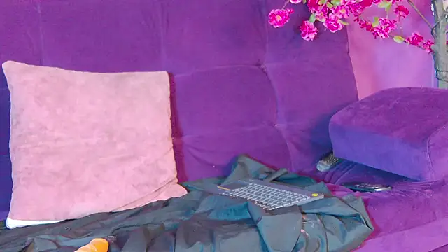 Daliana_Gounbolt webcam