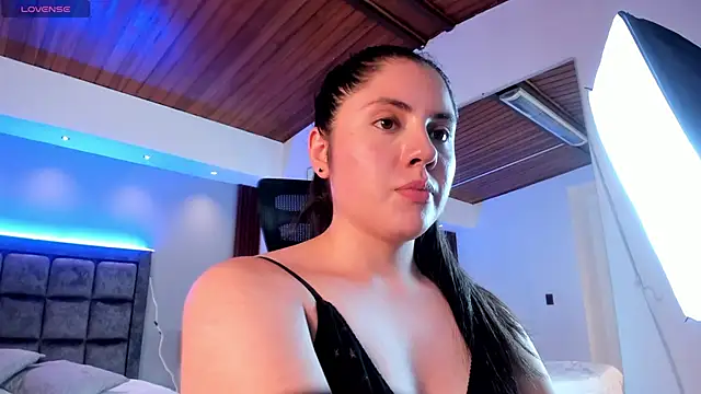 Alicee_Broownn webcam