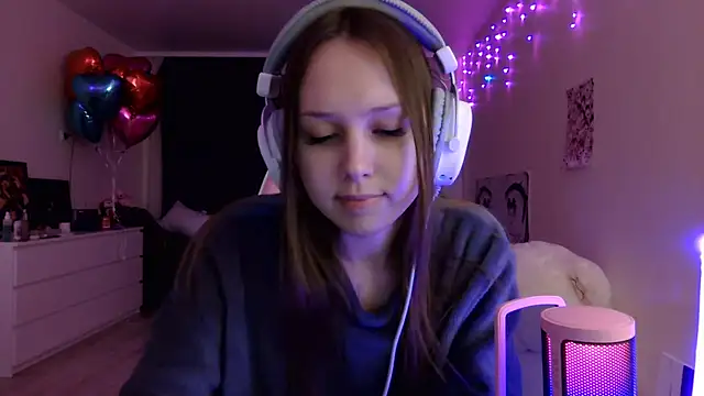 Nelly_Sweetgirl webcam