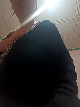 HAIRY_PUSSY_BIG webcam