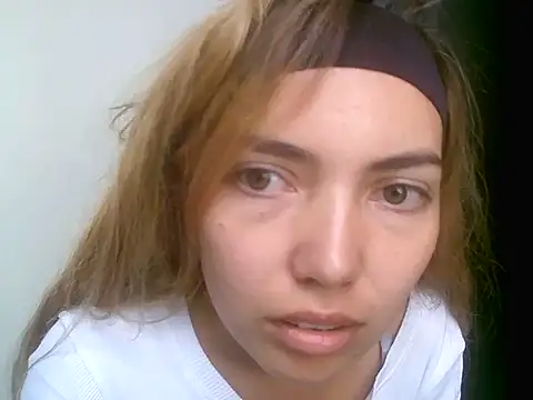 VittoriaTaylor webcam