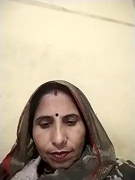 Webcam Model (Hot_liya54)  is live.Free join now!