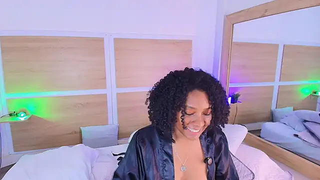 valerycortezm - ValeryCortezm's free webcam