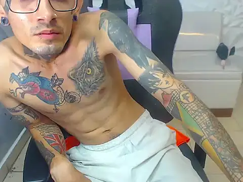 Boy_tatto77 webcam