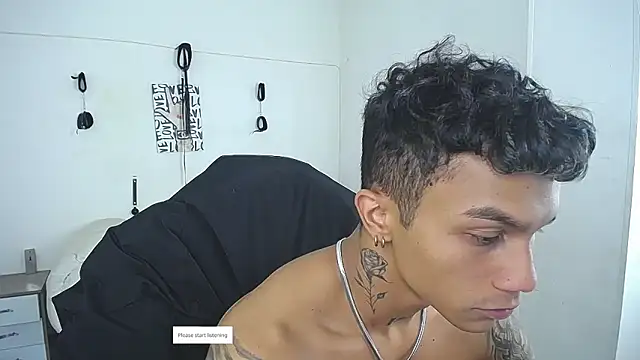 Leonard_Price webcam