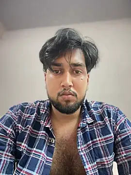 Guru_pinkhead webcam