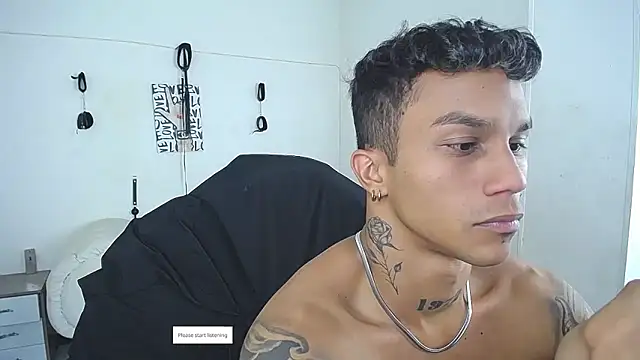 Leonard_Price webcam