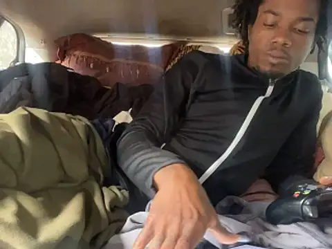 SlimeCrownzOut5 webcam