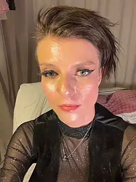 Webcam Model (Olivia-Brooks)  is live.Free join now!