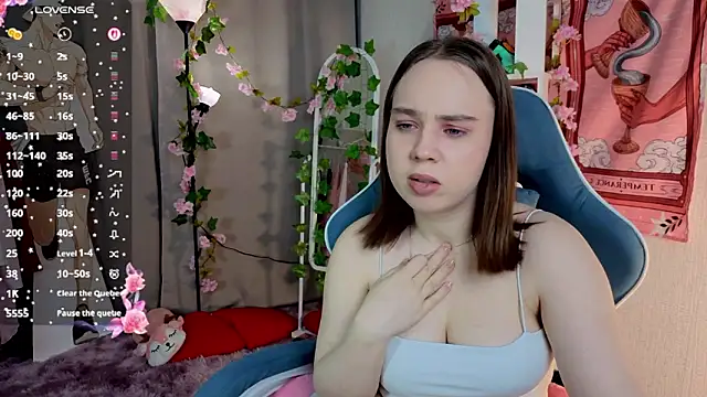 lunalyna webcam