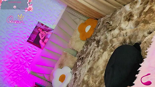 hollywoodxtrans webcam