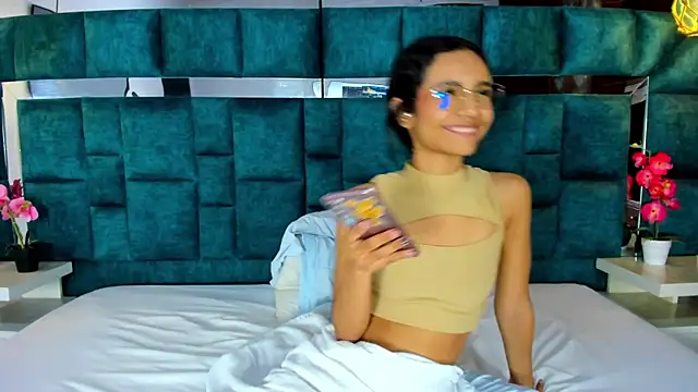 _bonnyandclyde webcam