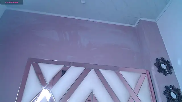 nora_temptress webcam