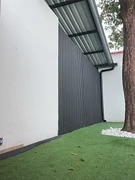 alicia-petite webcam