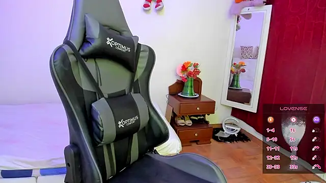 esmeralda_milf webcam