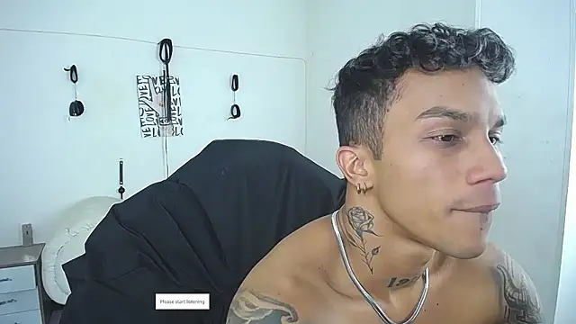 Leonard_Price webcam