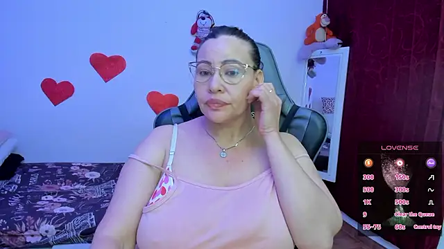 esmeralda_milf webcam