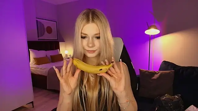 angelic_face_ webcam