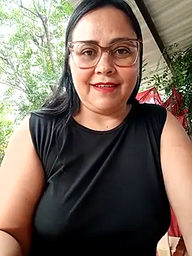 Dirty-Momm-Divorced-Hot webcam