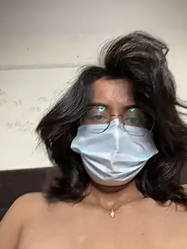 DominantDesiree webcam