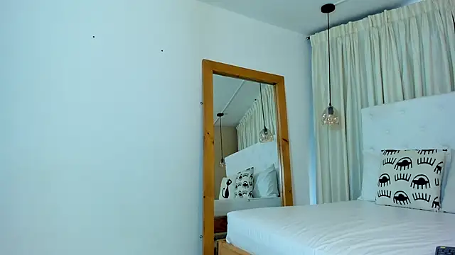 liaa_moretti_ webcam