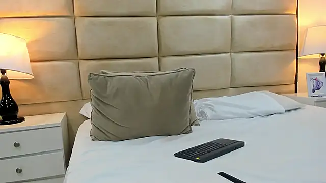 AshleyGingerr webcam