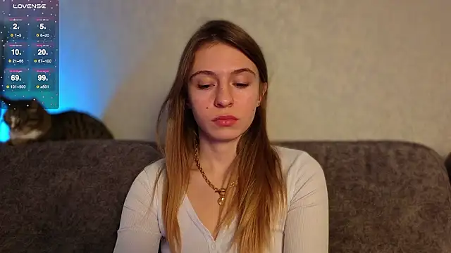 LovelyKatea webcam