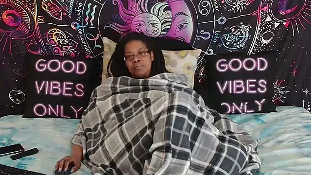 RENAESPLEASUREPALACE webcam