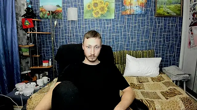 cuteboy228 - CuteBoy228's free webcam - UK Sex Cams