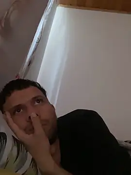 Michaell_Spinelly webcam