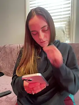 jaseyrae - Jaseyrae's free webcam - UK Sex Cams