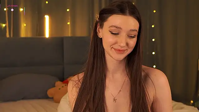 georginadudley (F teen) - Flash my boobs