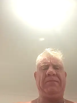 Handsolo_porn webcam