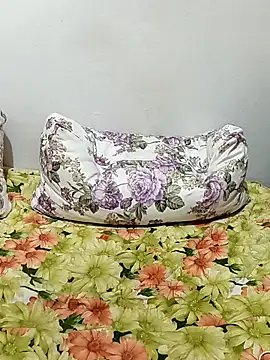 alevsiz - Alevsiz's free webcam - UK Sex Cams