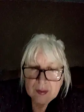 alexia64231 - Alexia64231's free webcam - UK Sex Cams