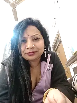 Cute-Janvi20 webcam